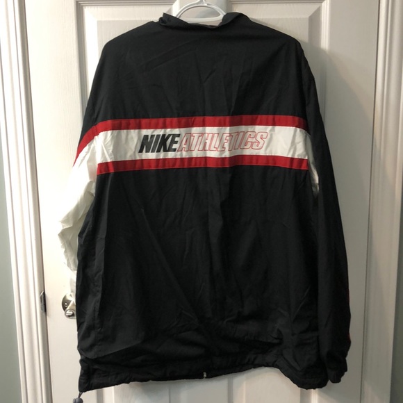 Nike windbreaker - Picture 3 of 3